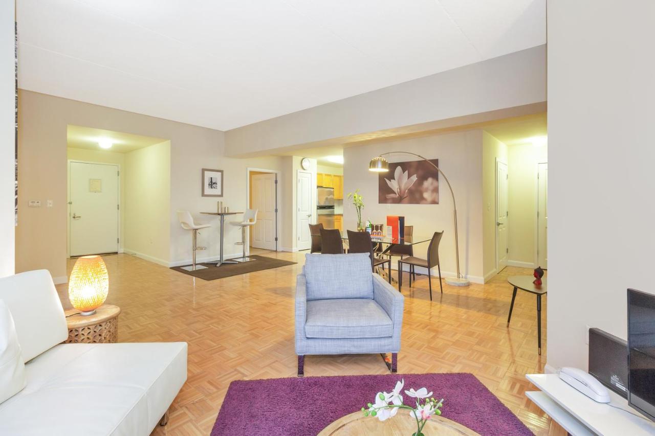 Dharma Home Suites Jc At Exchange Place ジャージーシティ エクステリア 写真